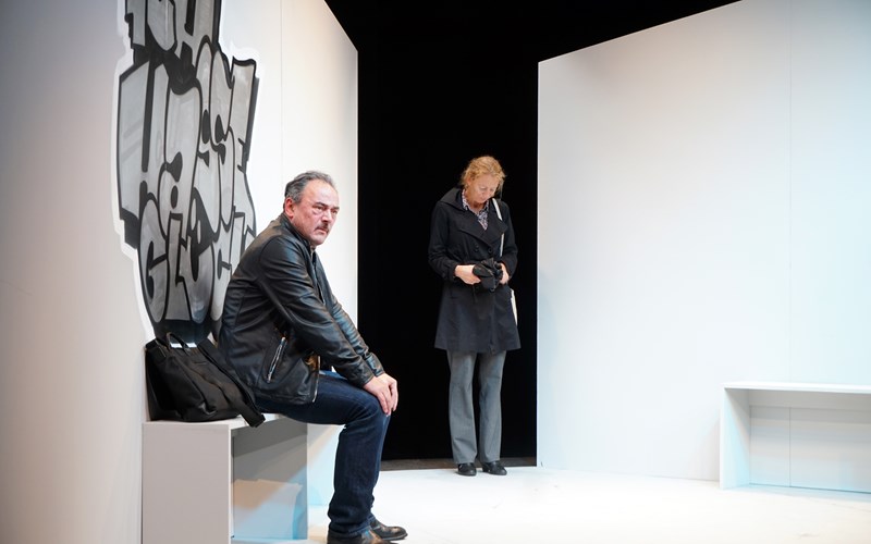 2020/21 Gift. Eine Ehegeschichte